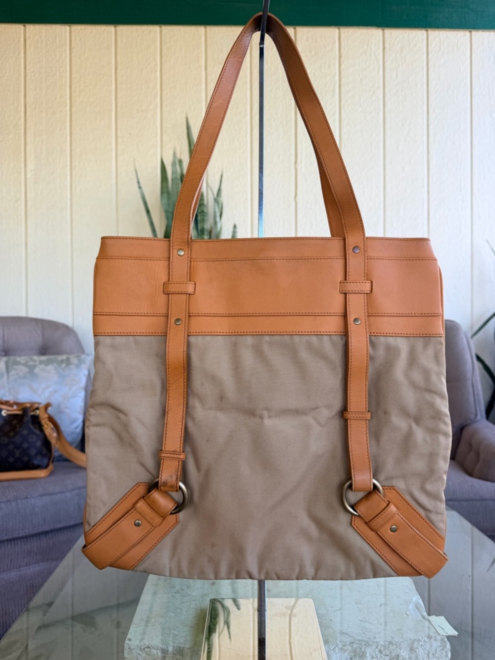Burberry Tote Bag💝💝💝 - Picture 4 of 7